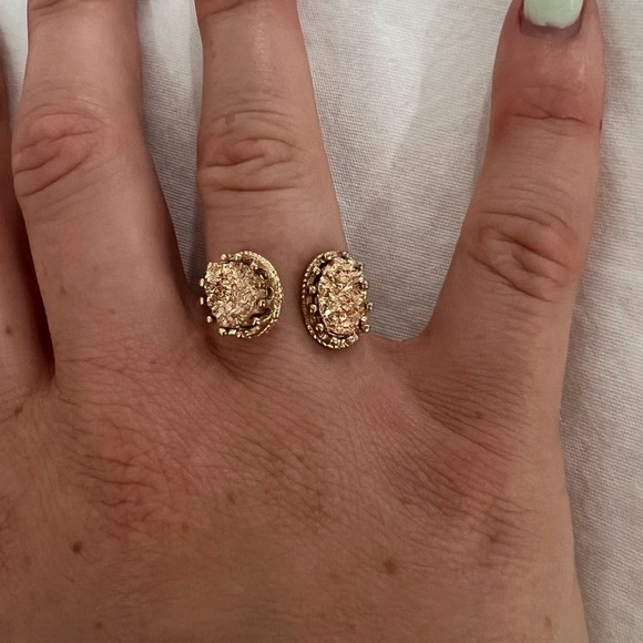 Jewelry - Rose Gold ring